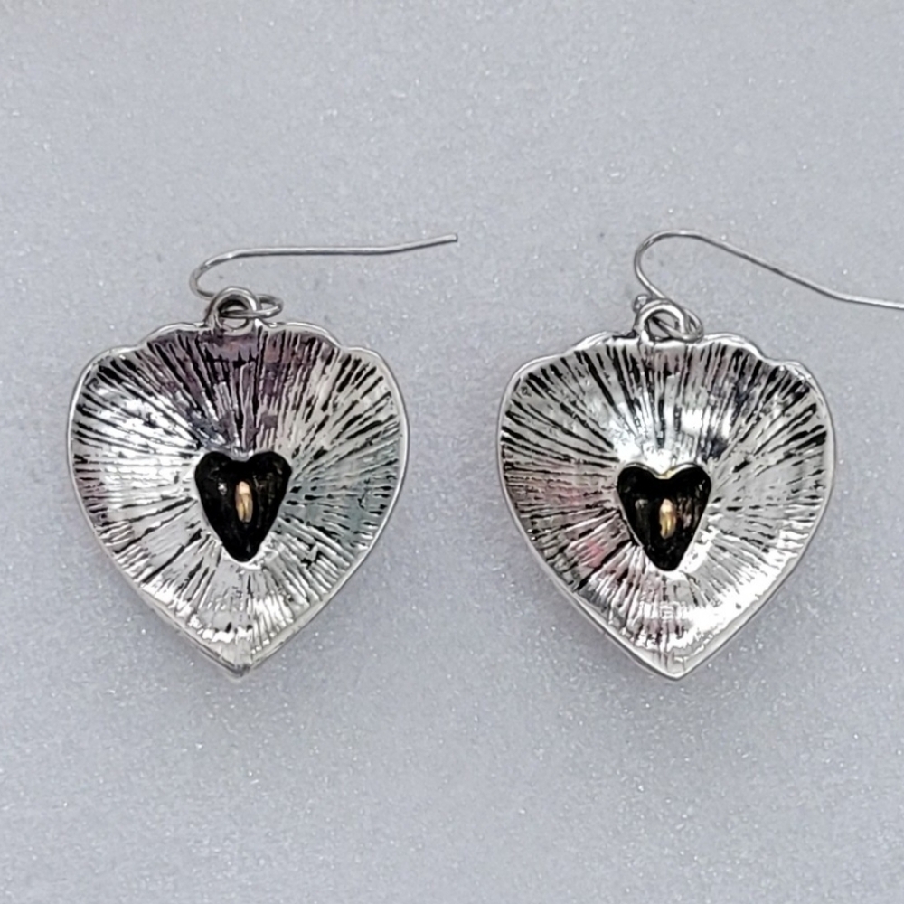 Two Tone Detailed Silver And Gold Heart Earrings New - Picture 4 of 4